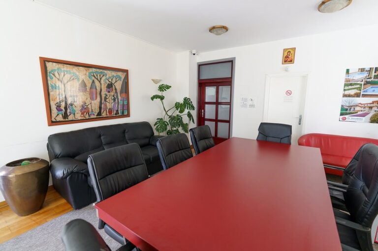 Innenraum der Klinik von Dr. Vorobyov